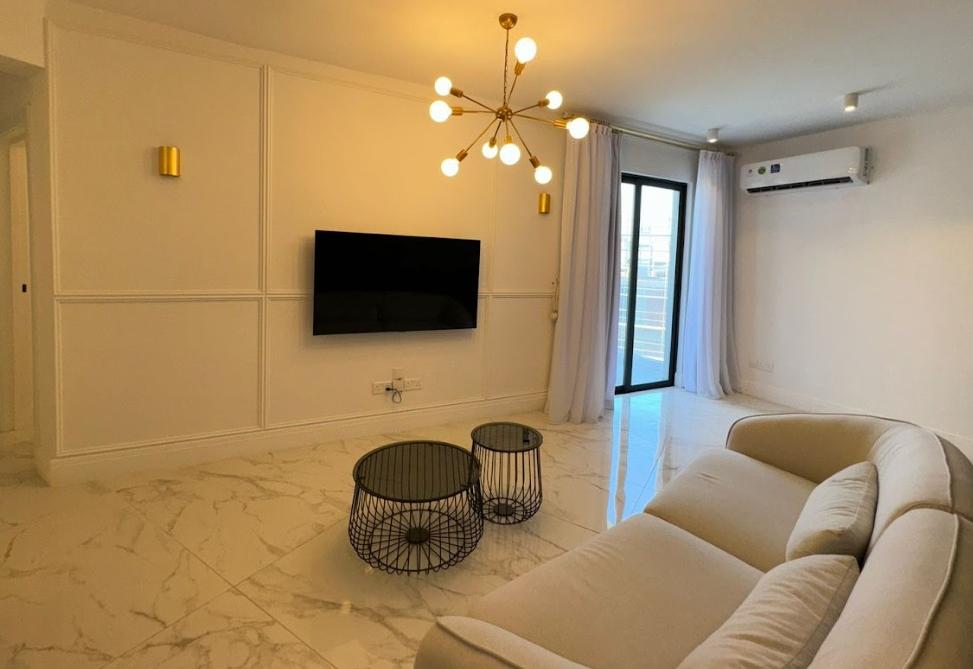  - Image 1