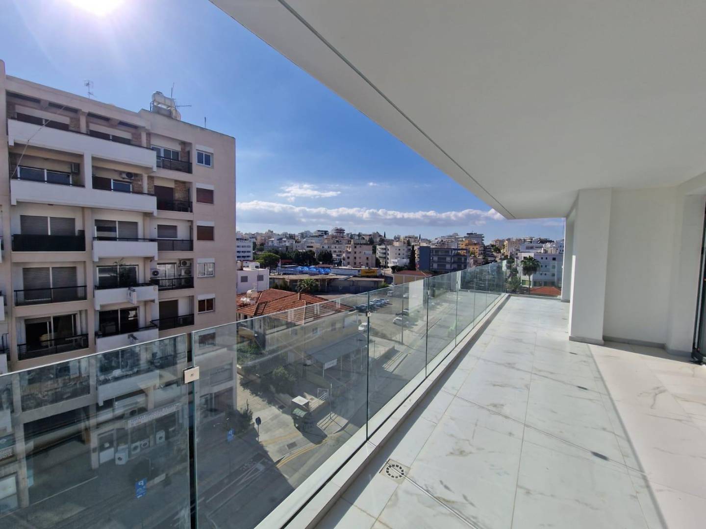 - Image 1