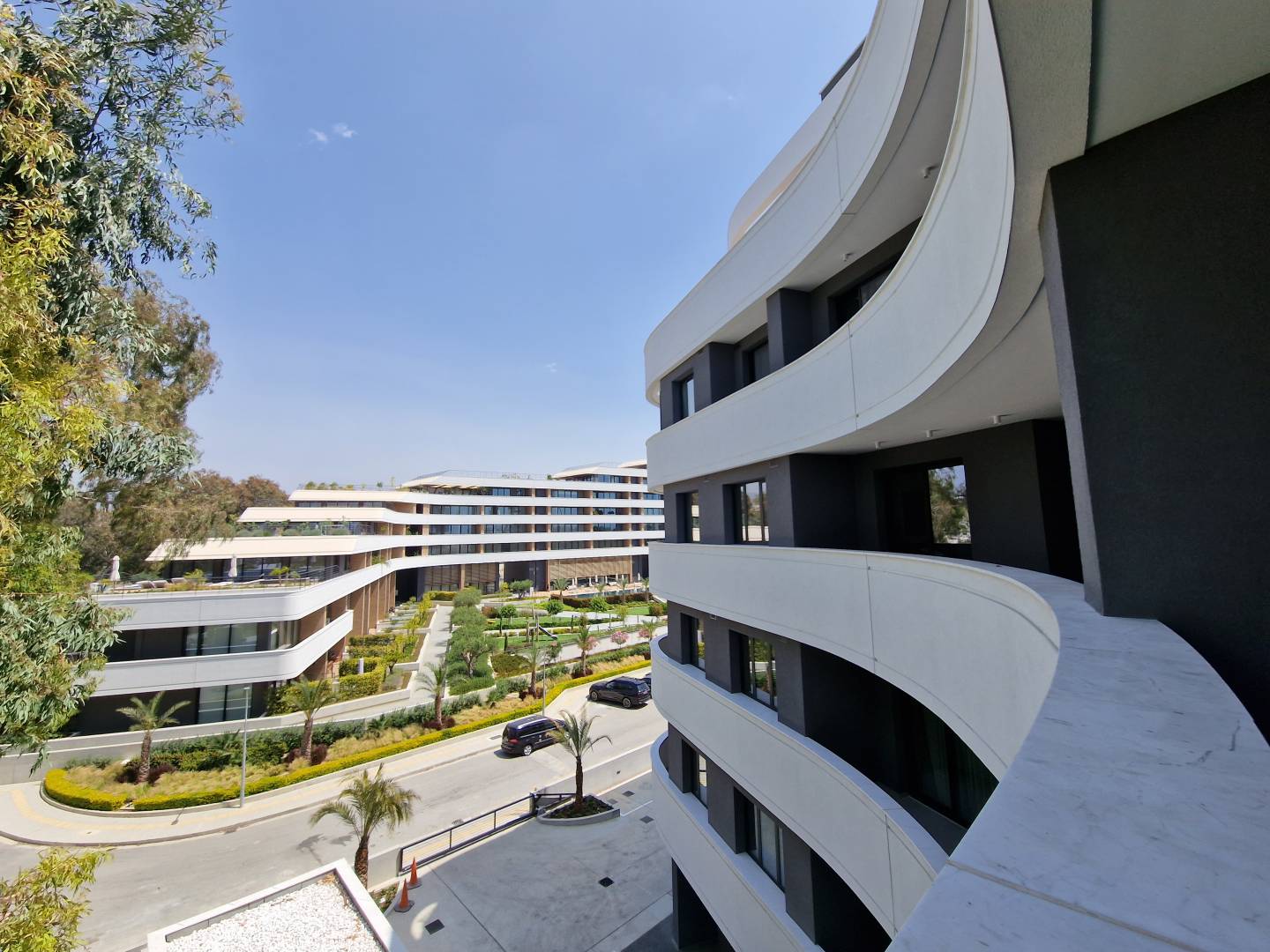 - Image 1