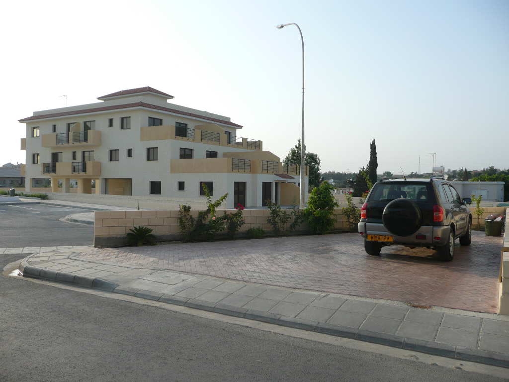 Hill Gardens Village Apartments
