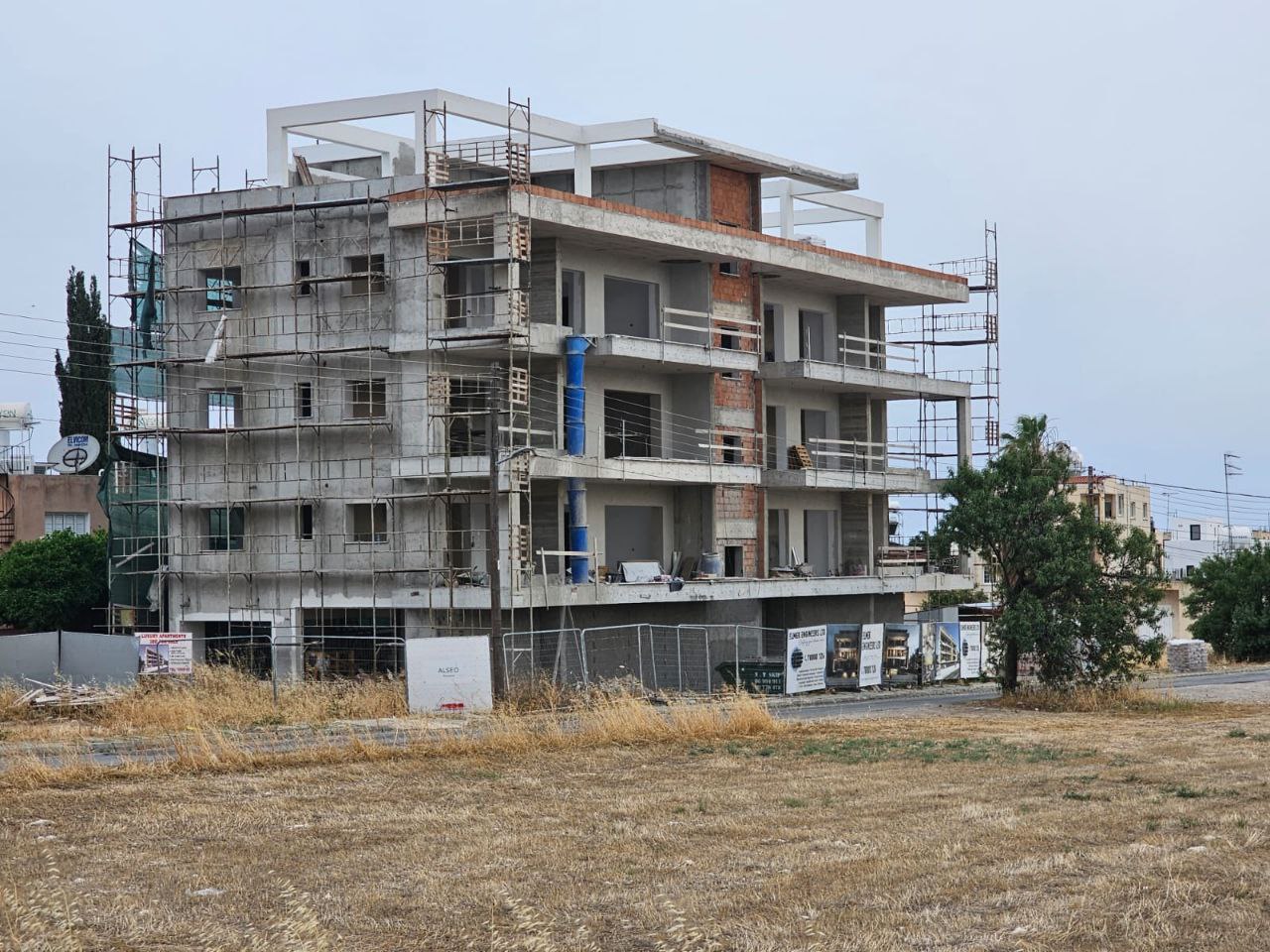 Emerald Residence