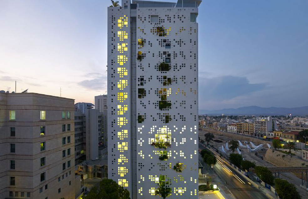 - Image 1