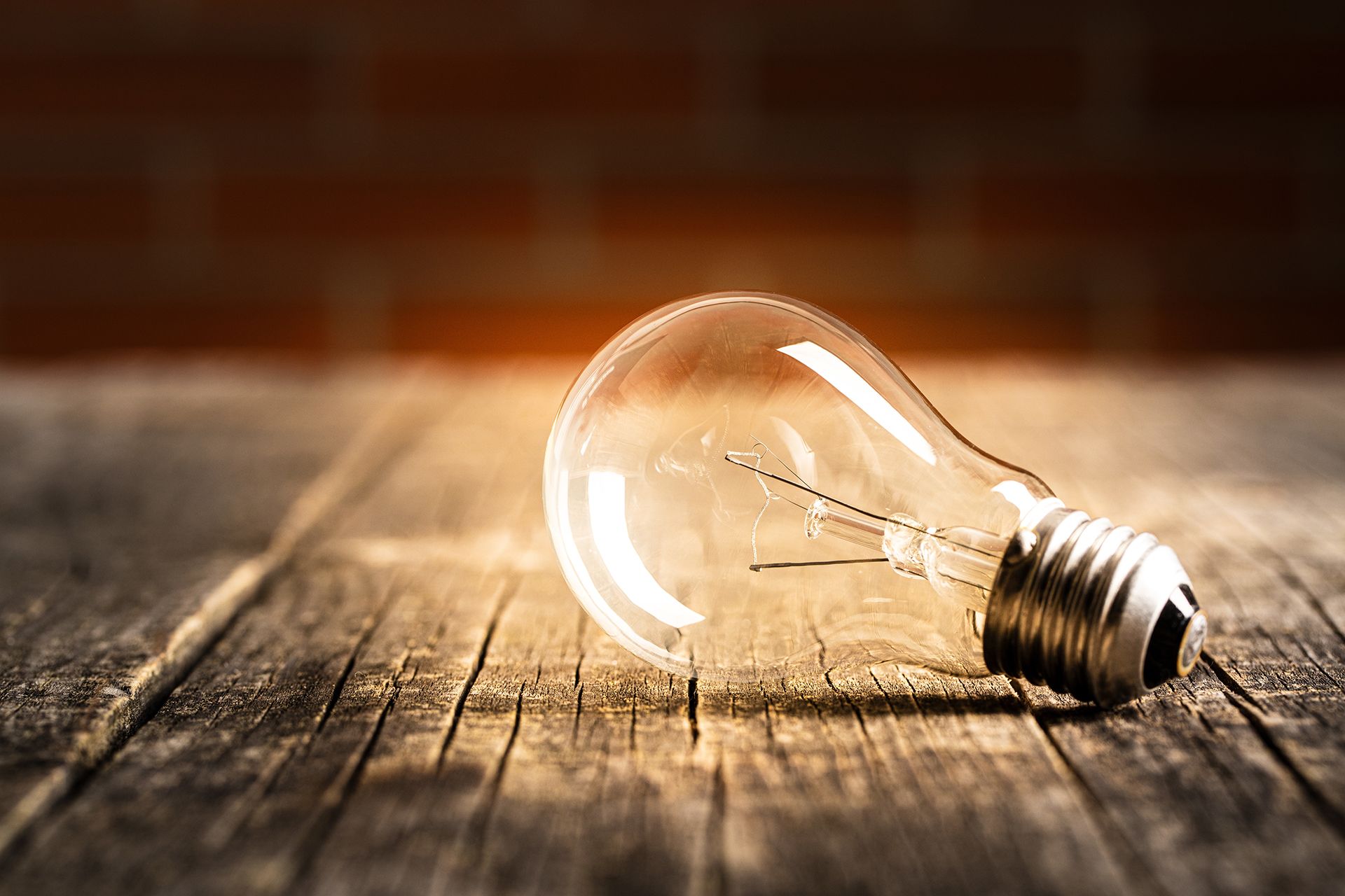 Electricity prices to decrease in Cyprus this April