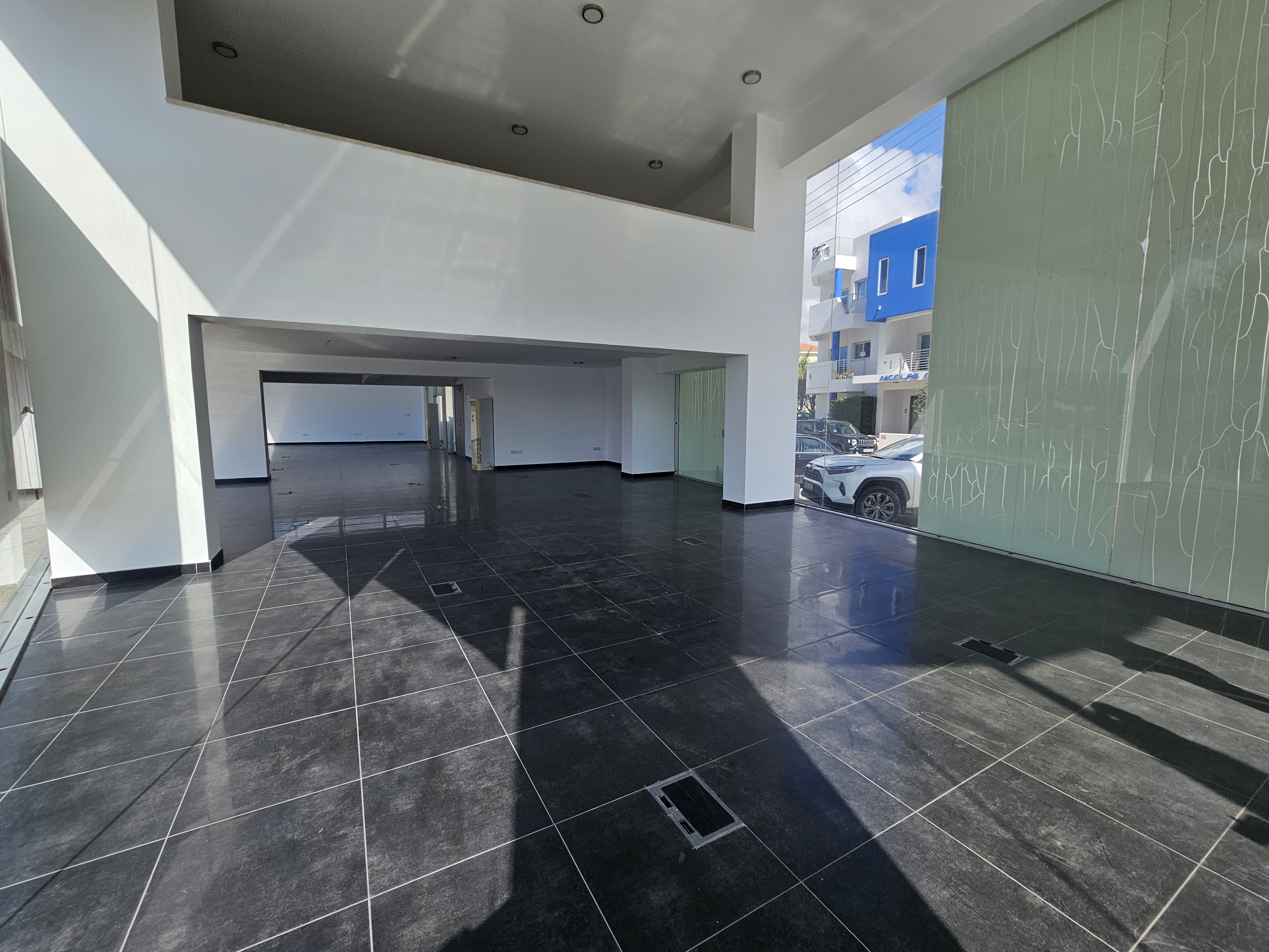  - Image 1