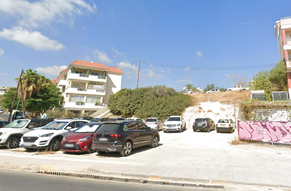  - Image 1