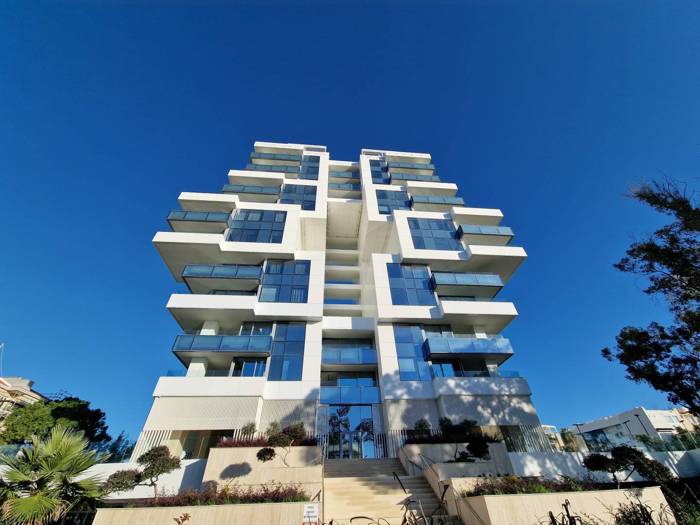  - Image 1