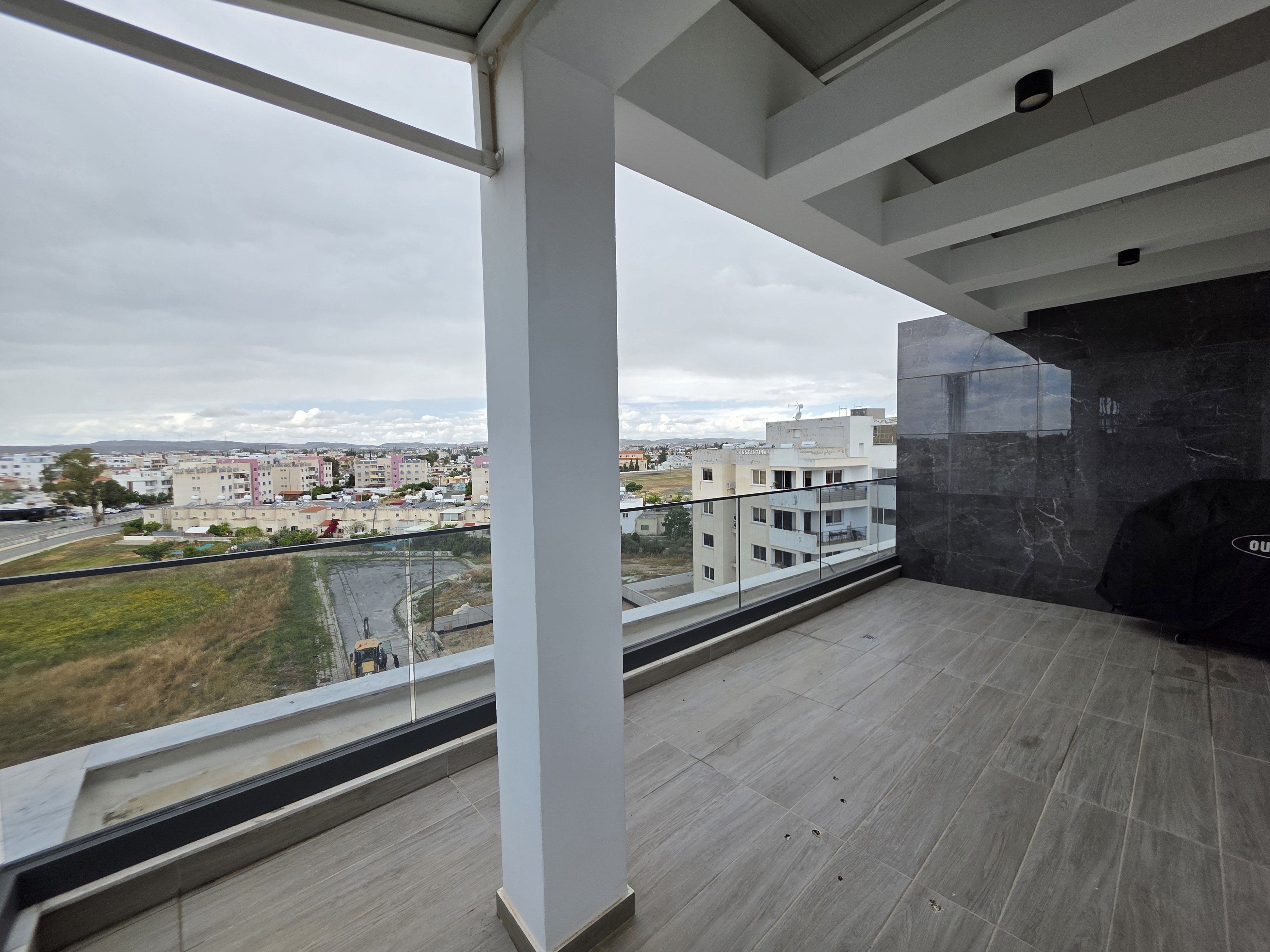  - Image 1
