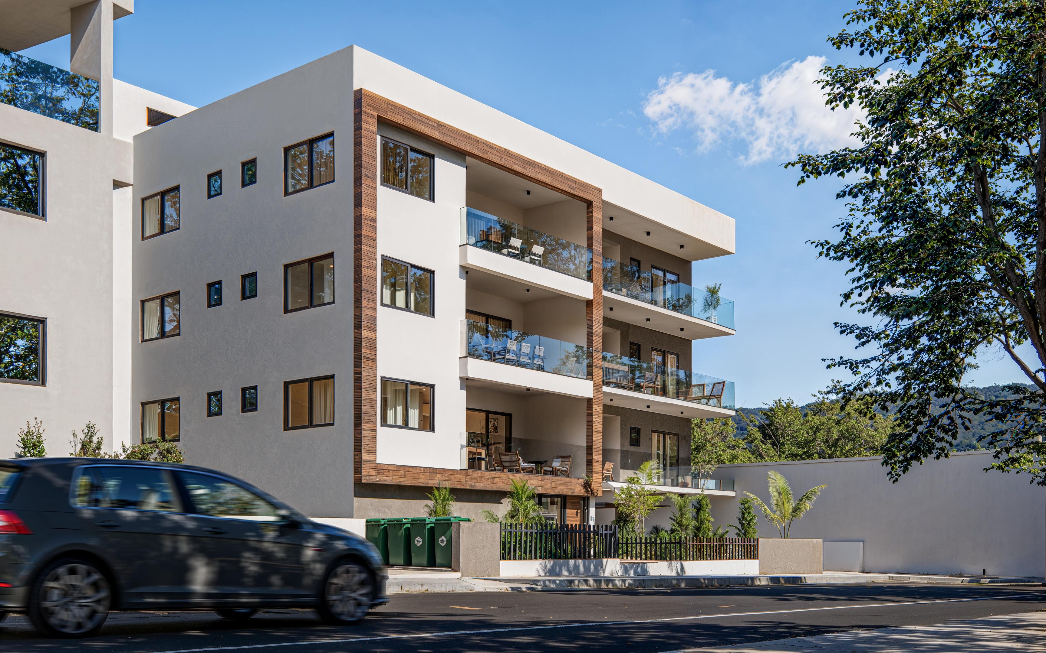 Theo Residence