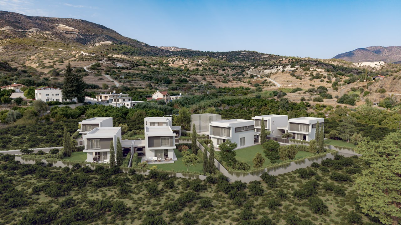 Complex Akrounta