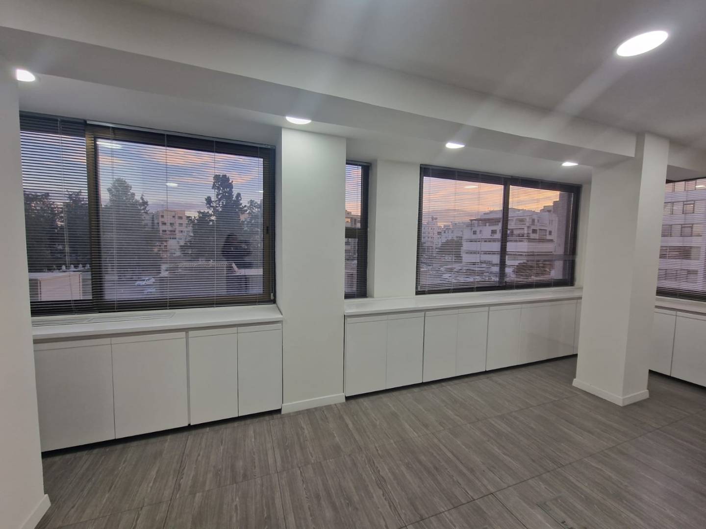 IVP Business Center