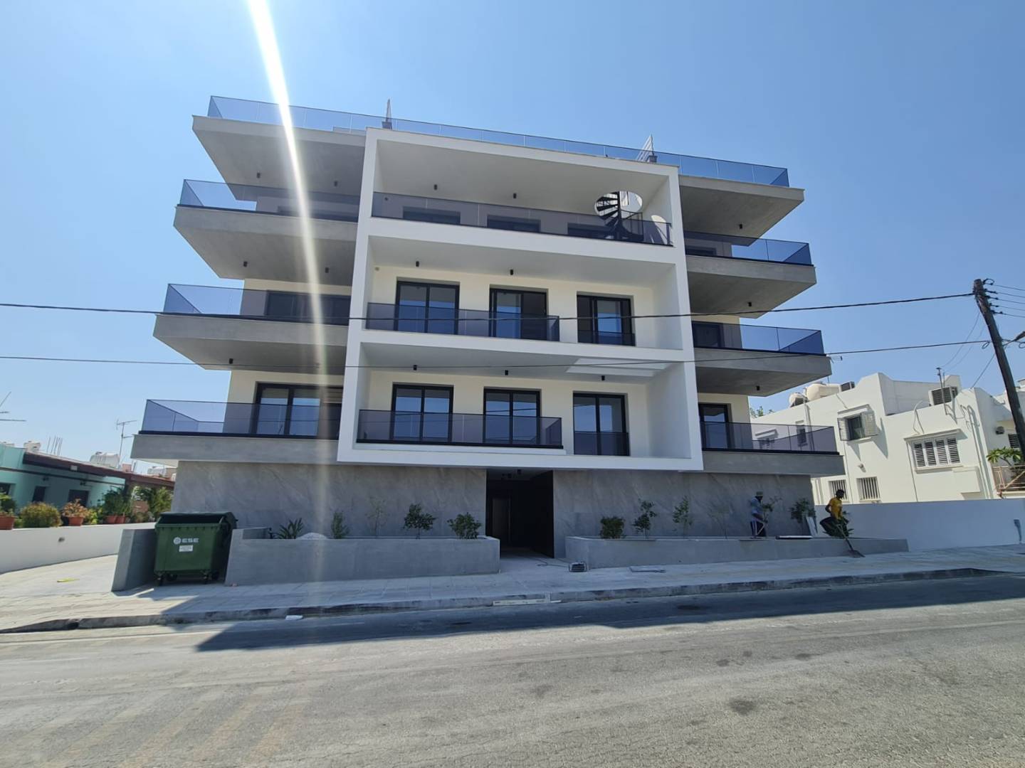  - Image 1