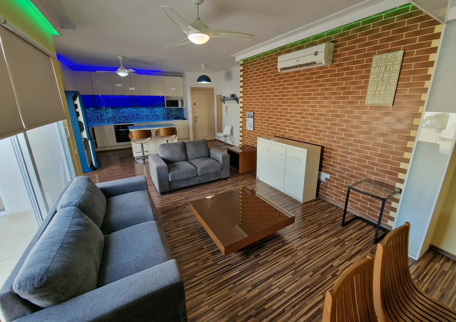 2-bedroom apartment to rent - Image 1