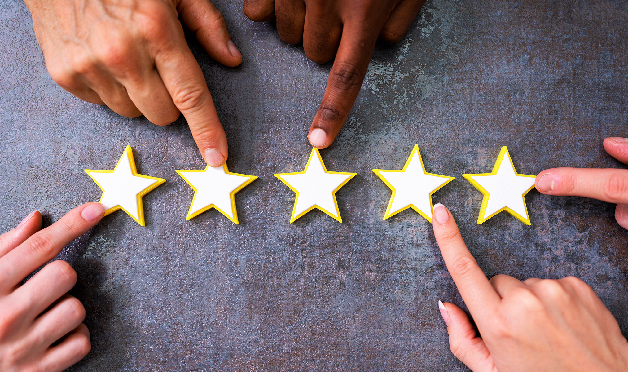 How are stars awarded to hotels in Cyprus?