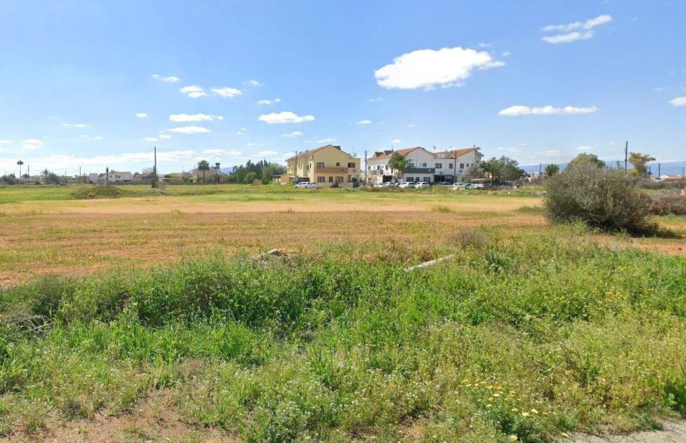 - Image 1