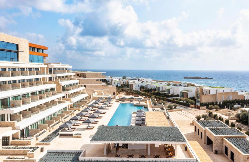 Cap St Georges Hotel & Resort в Пафосе стал номинантом престижной архитектурной премии