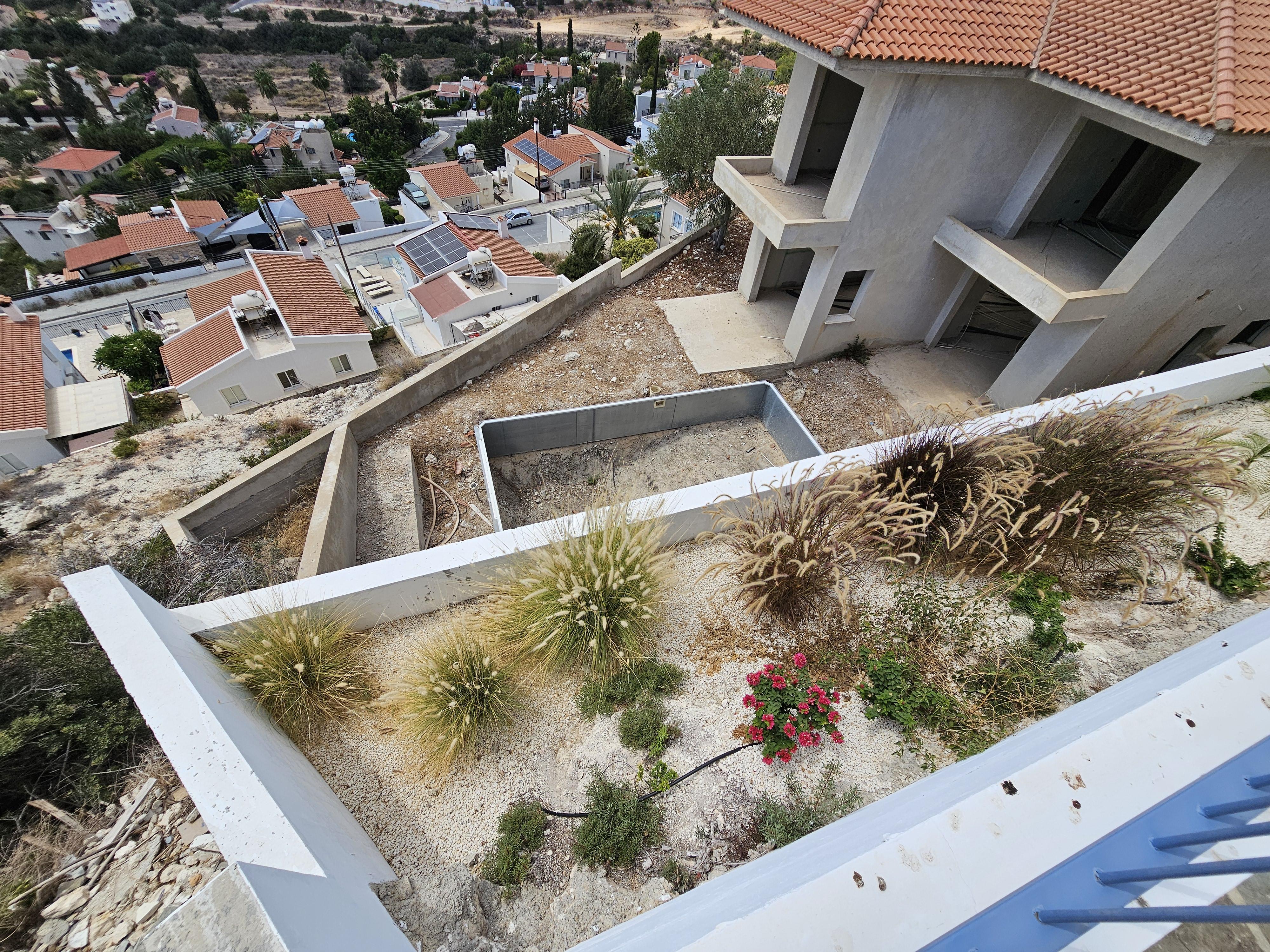  - Image 1