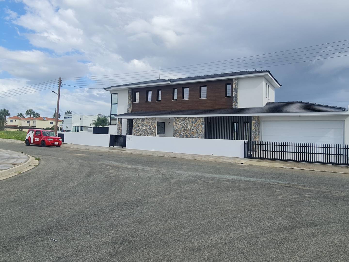 - Image 1