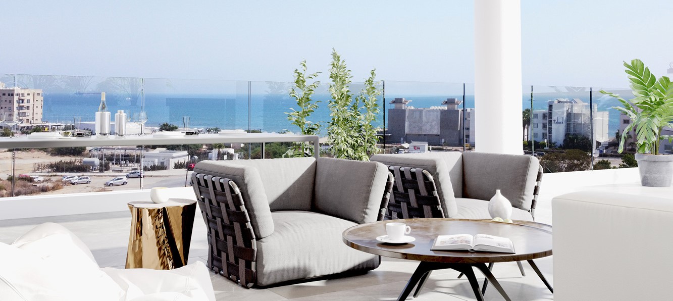 Plus 21 Roy Terraces: modern apartments with luxurious design