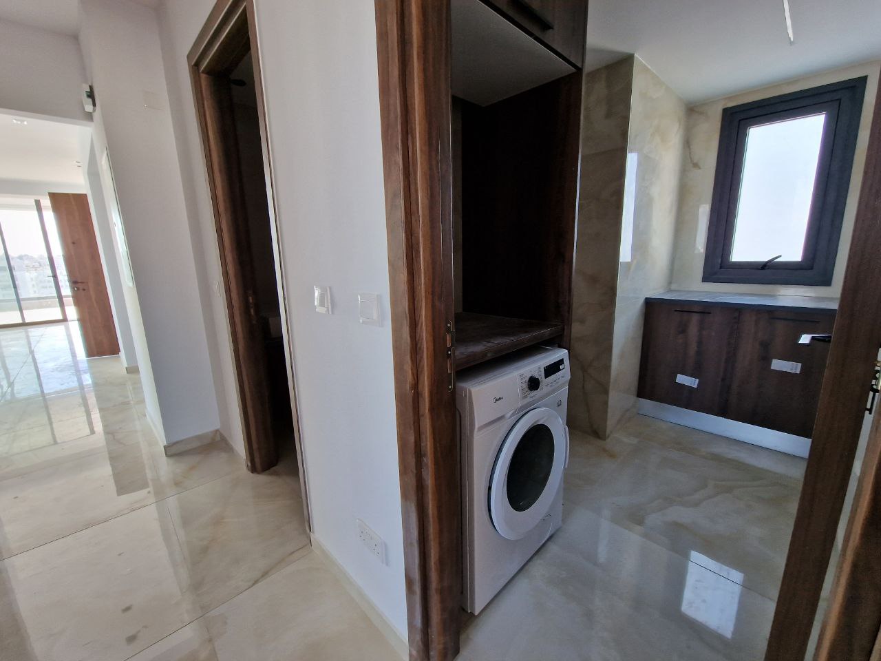 Sak Residence-2