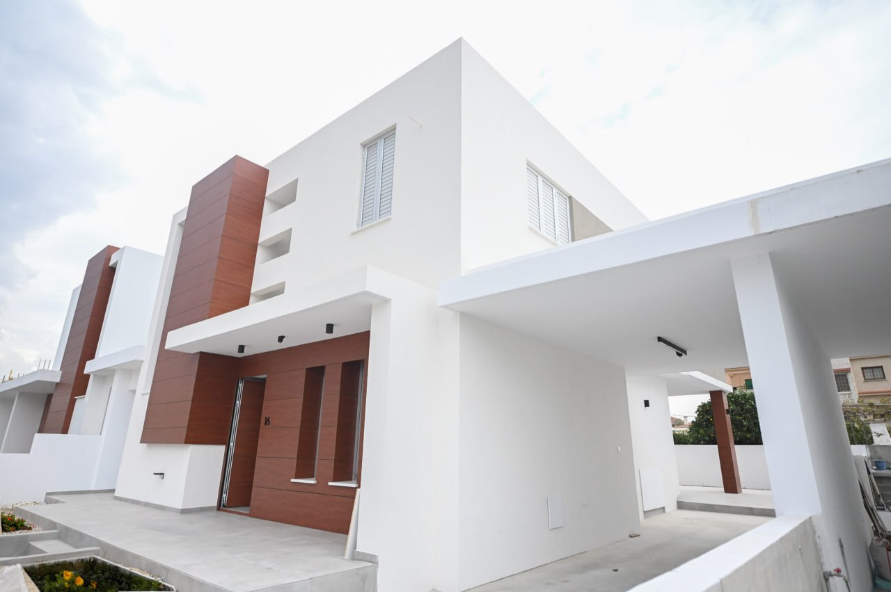 Athienitis Luxury Homes III