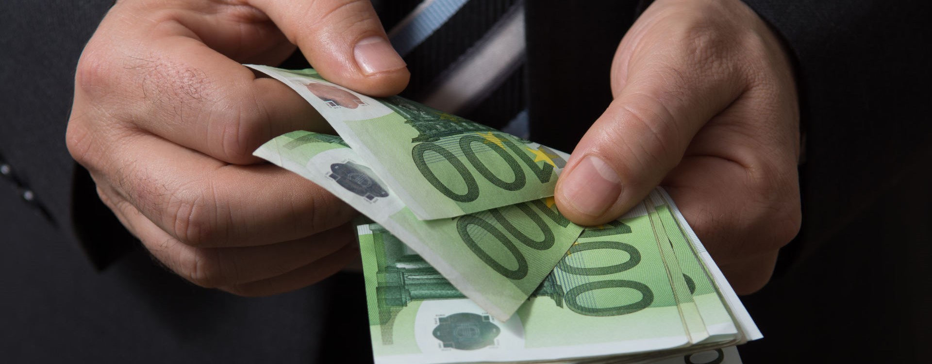 Banks of Cyprus Have 80 Applications for Estia Left