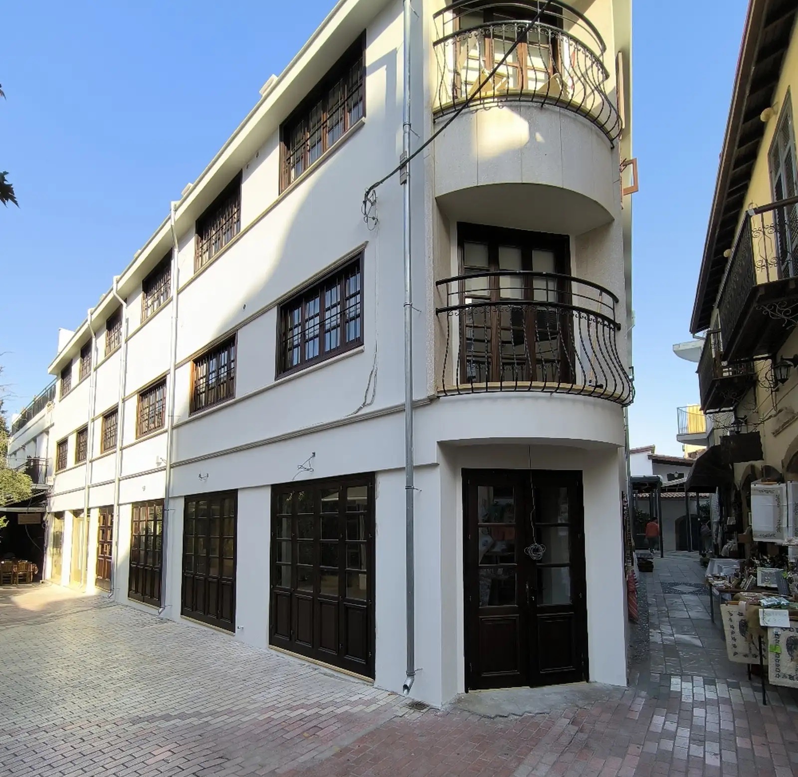  - Image 1