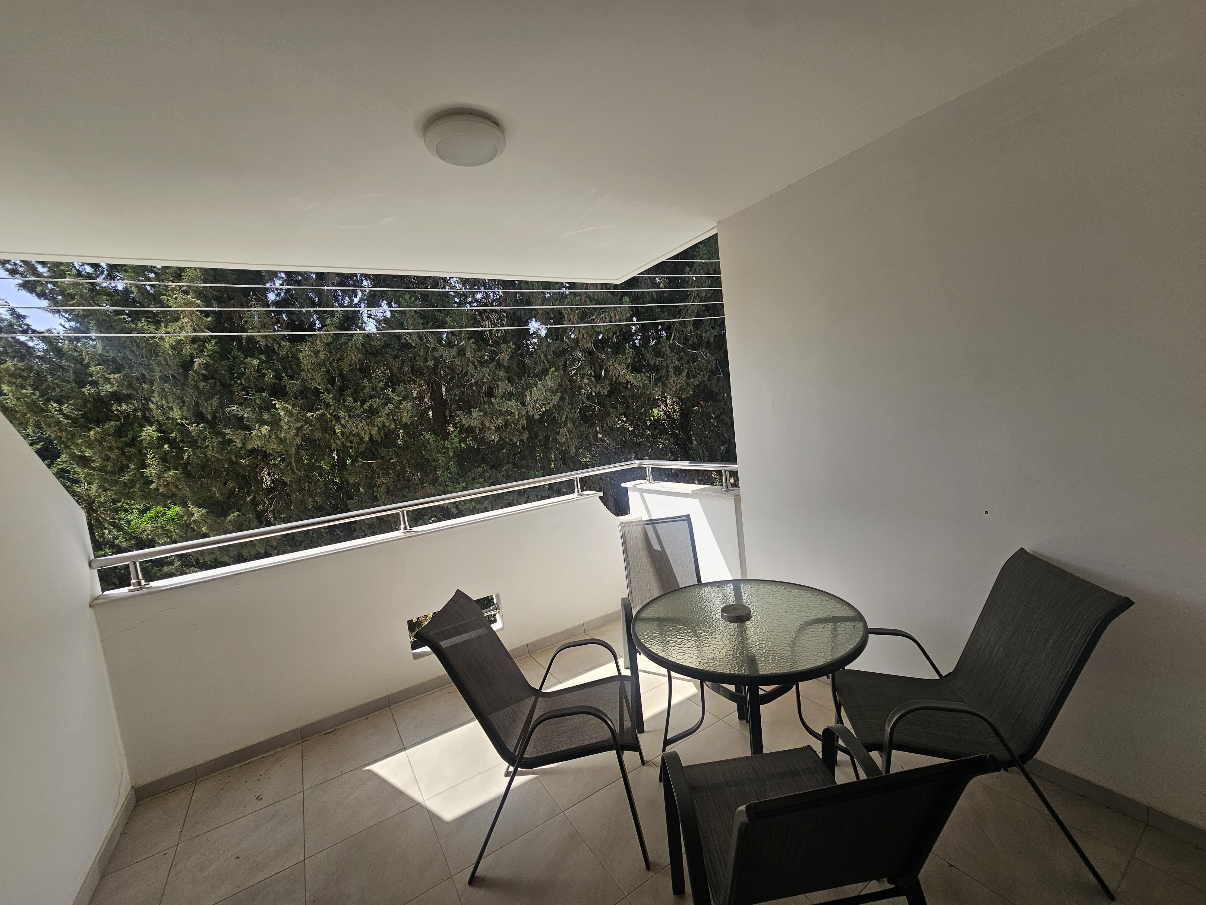  - Image 1