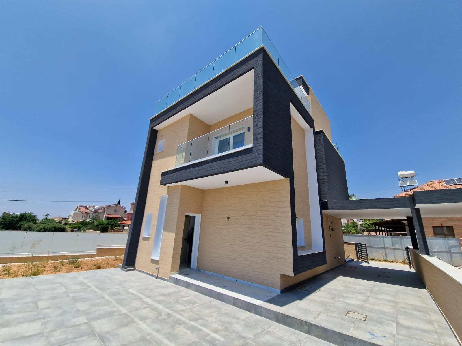 - Image 1