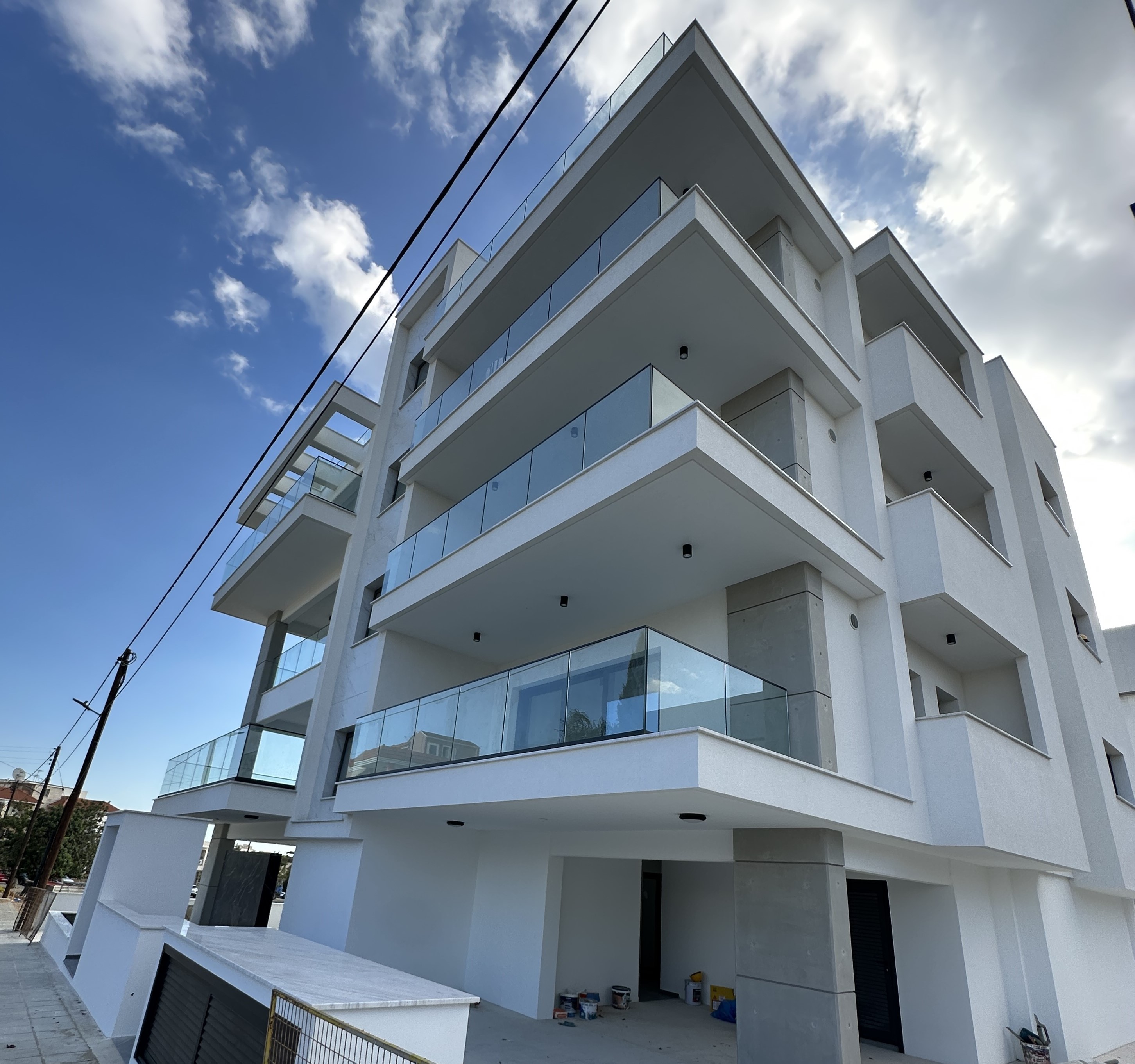  - Image 1