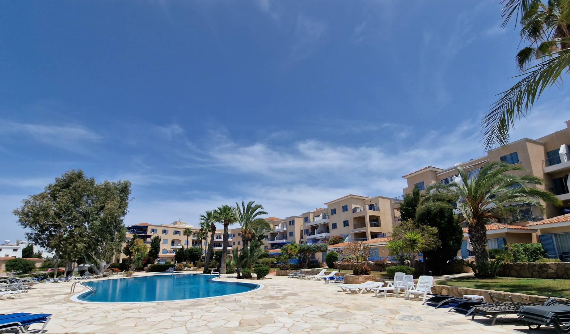 Kings Palace Apartments