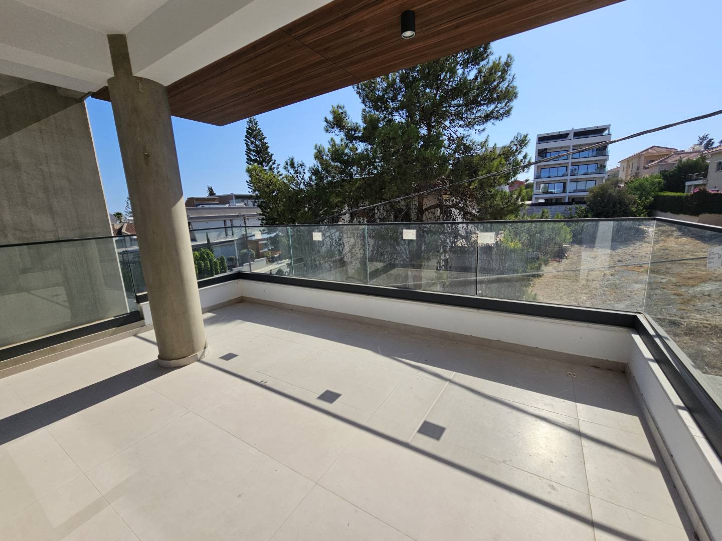 Stephanos Residence