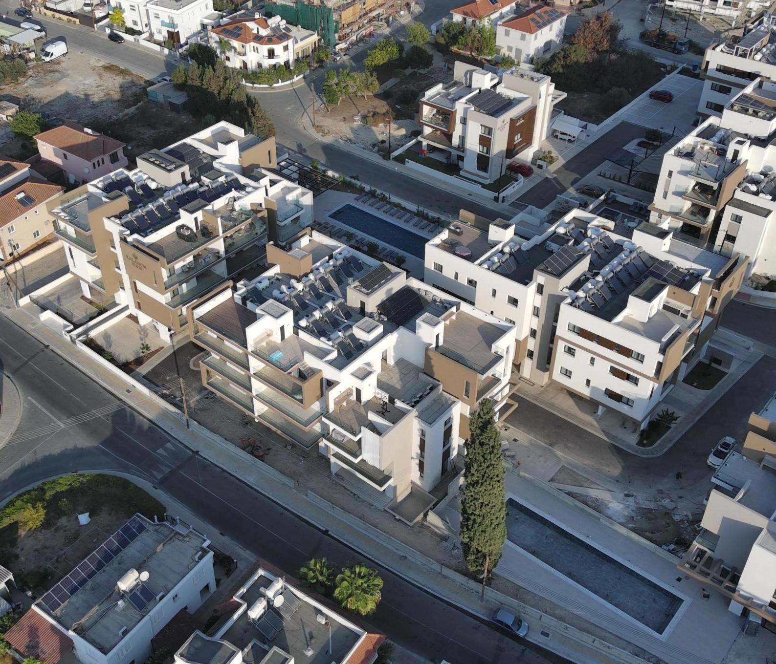  - Image 1