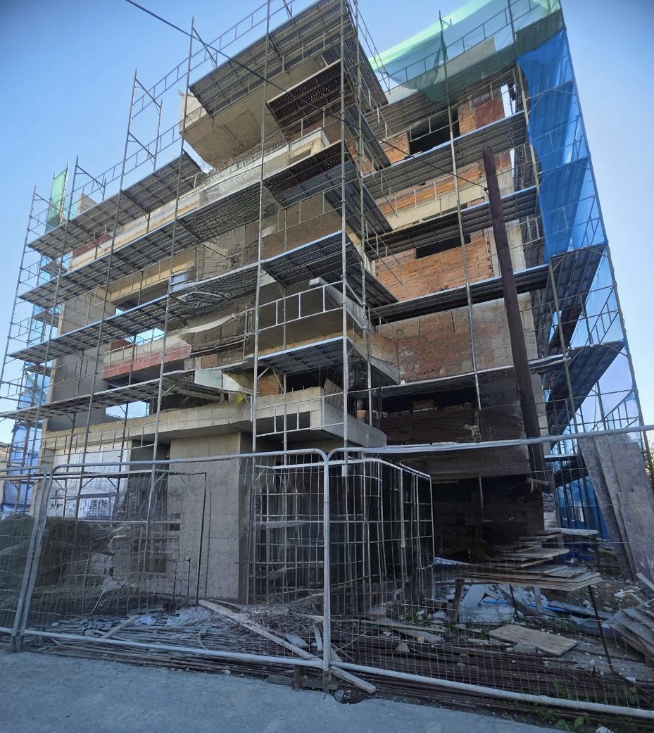 Everest Homes 25
