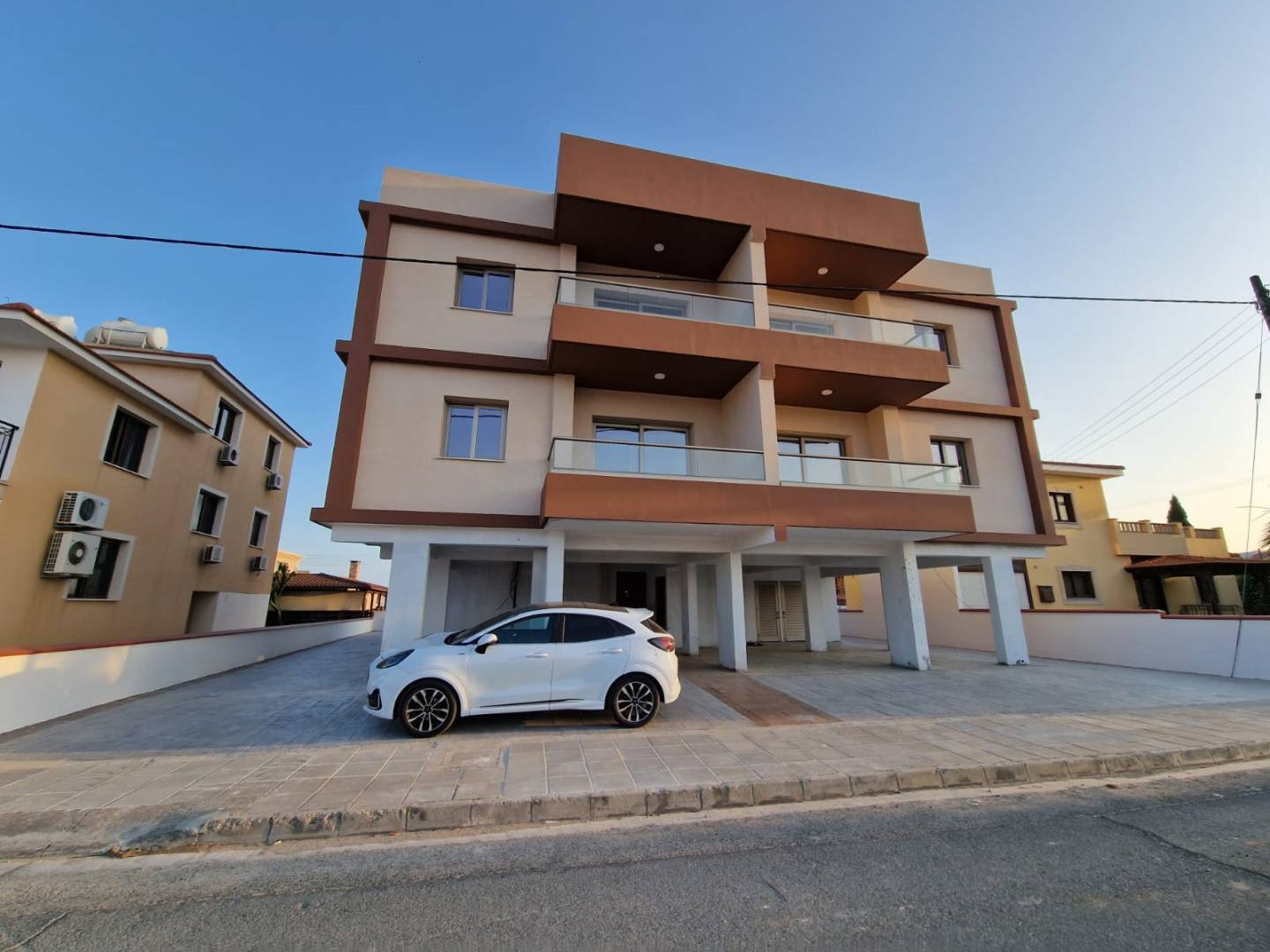 Golden Shelter complex Pyla