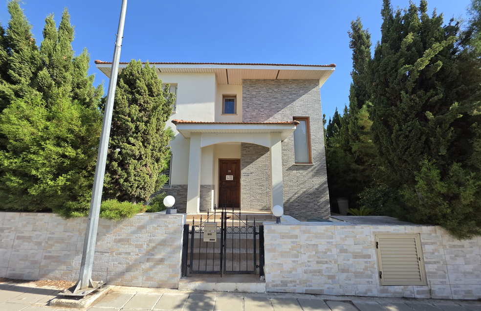  - Image 1