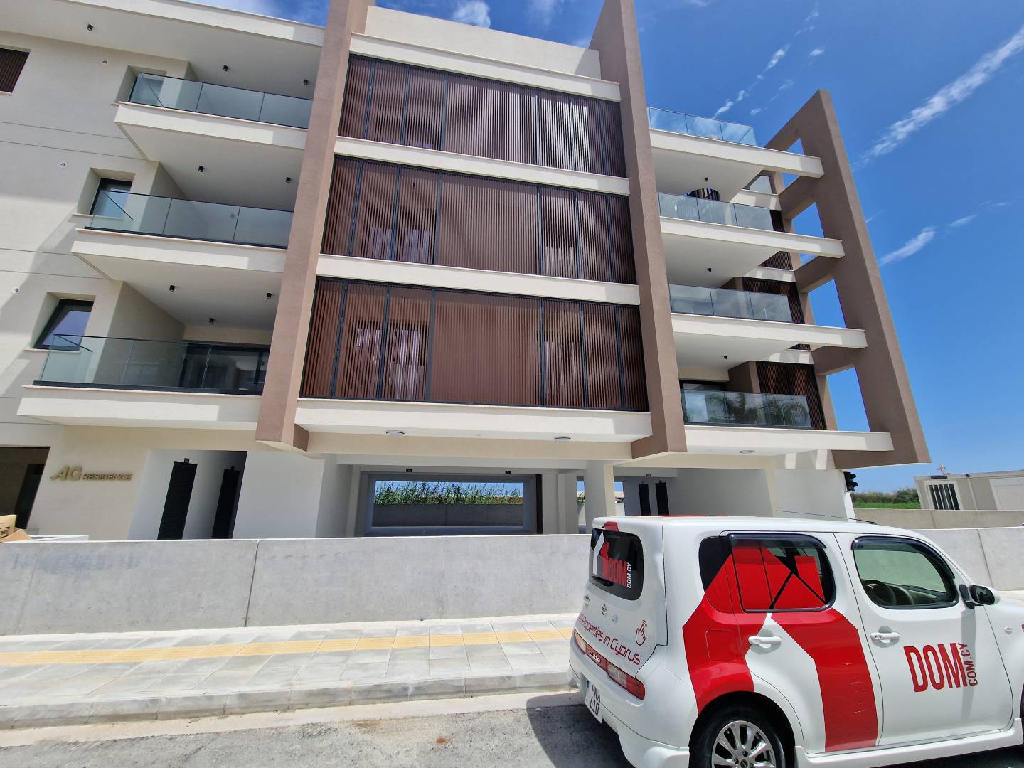 AG Luxury Residence