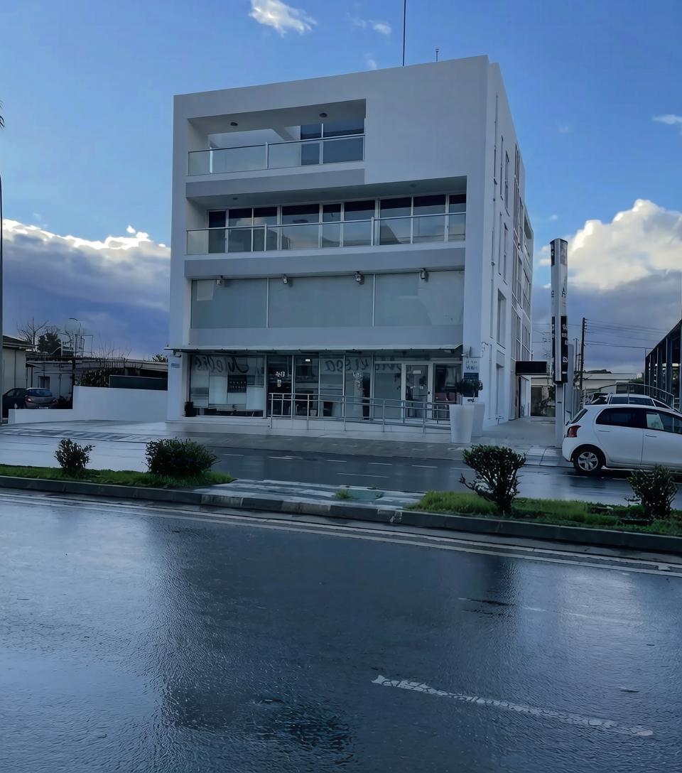  - Image 1