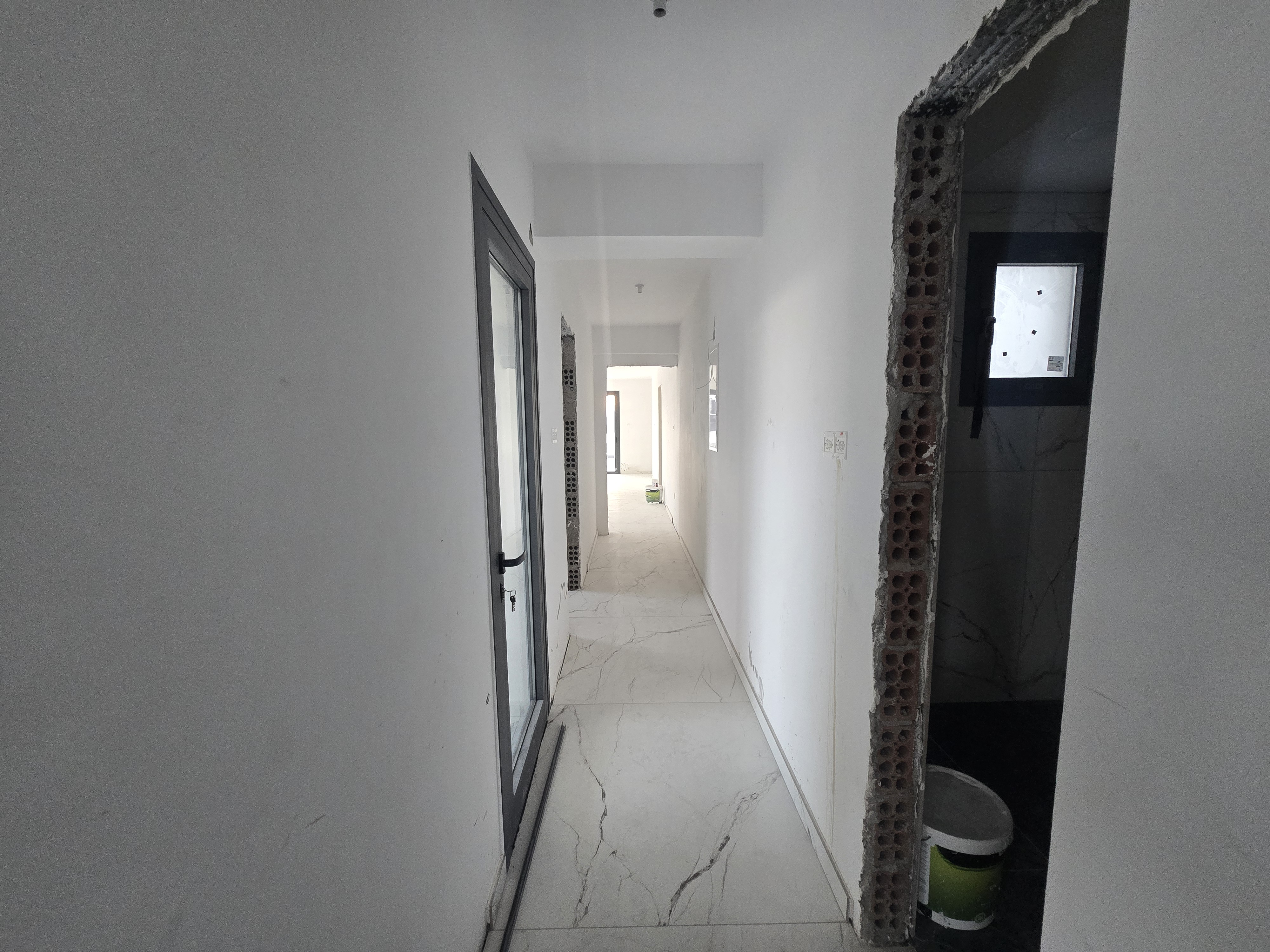 Azur Residence 1