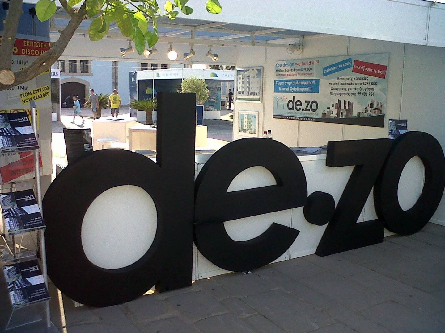 De.Zo Constructions & Developers