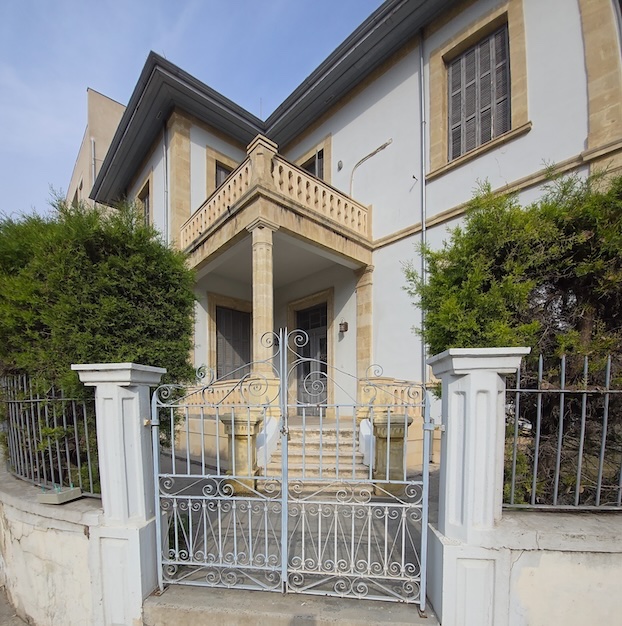 - Image 1