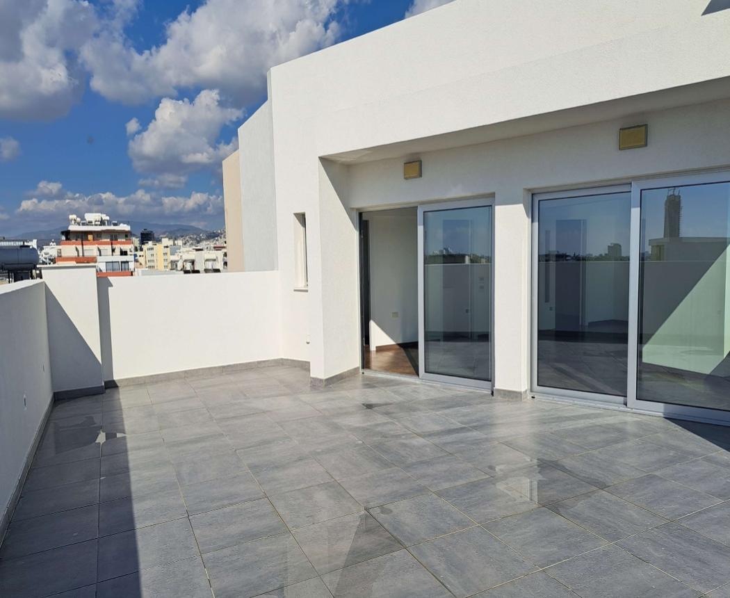 Vragadinou court