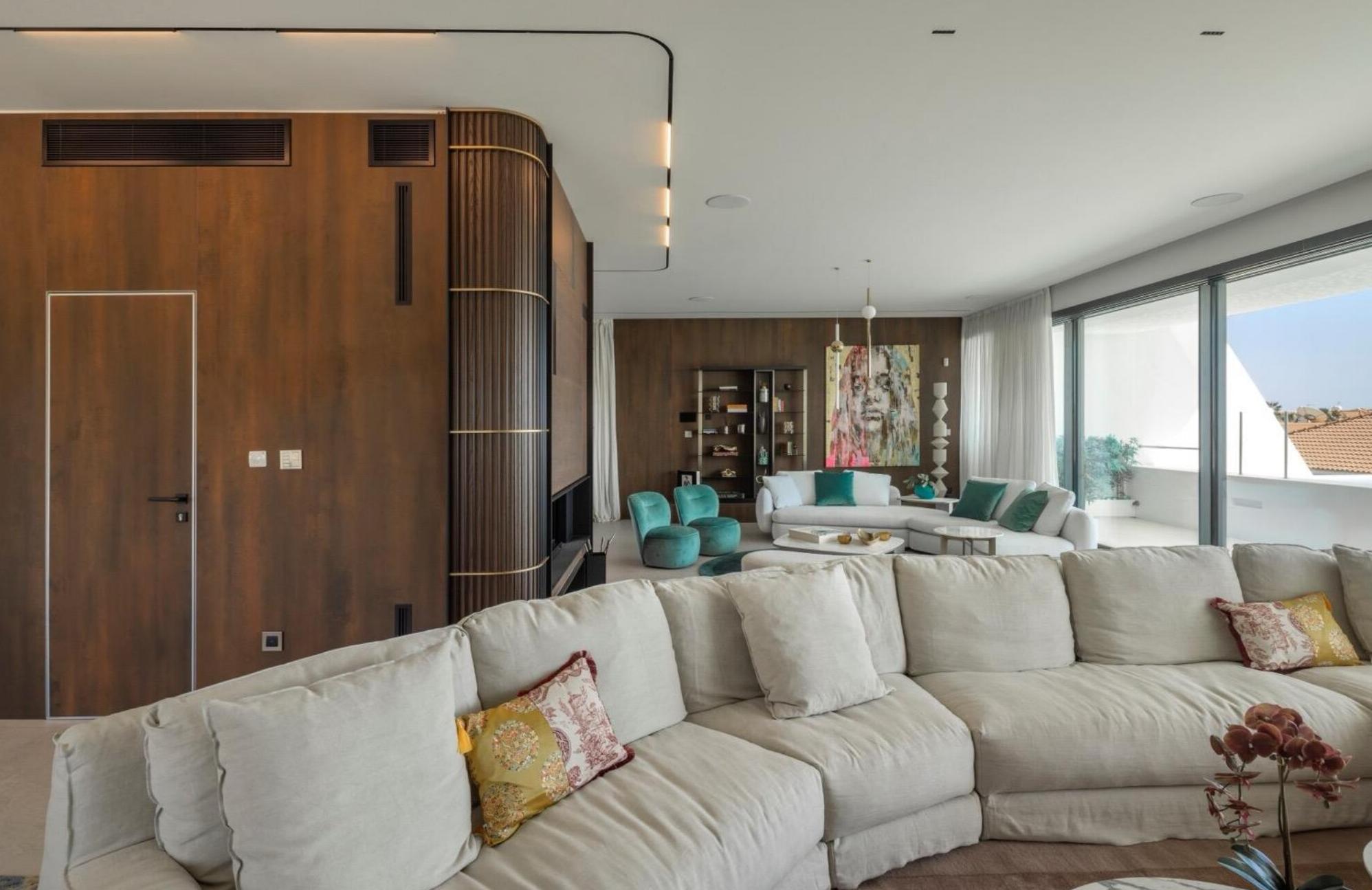 Maple Villa