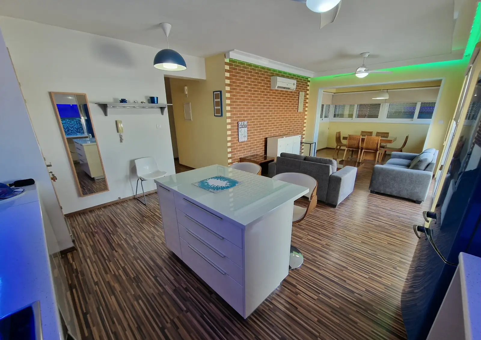 2-bedroom apartment to rent