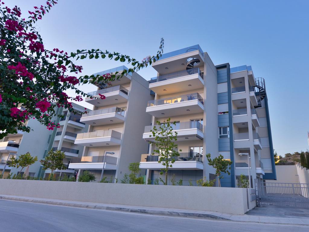Atlantida Apartments (Court)
