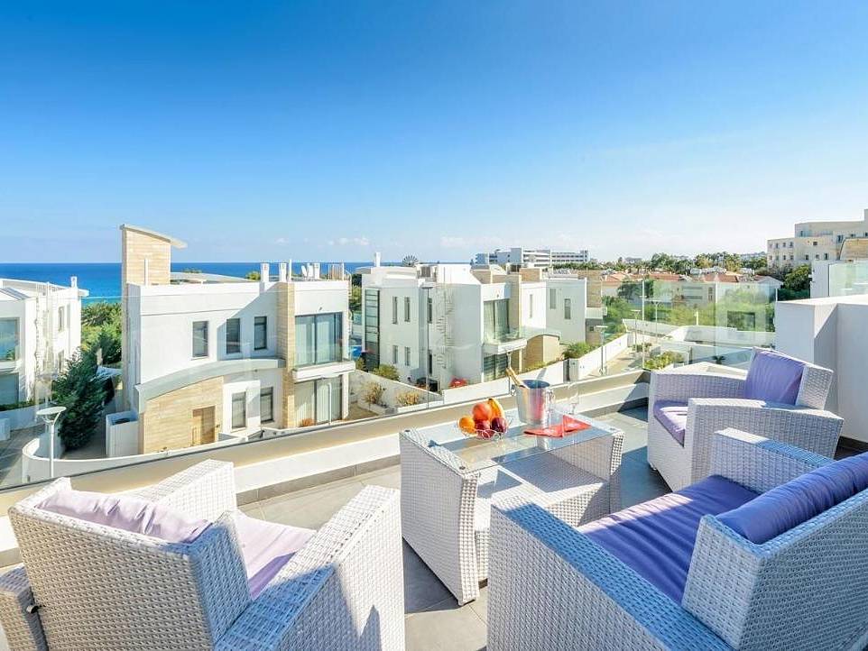 Lombardi Villas