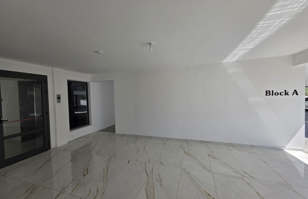  - Image 1
