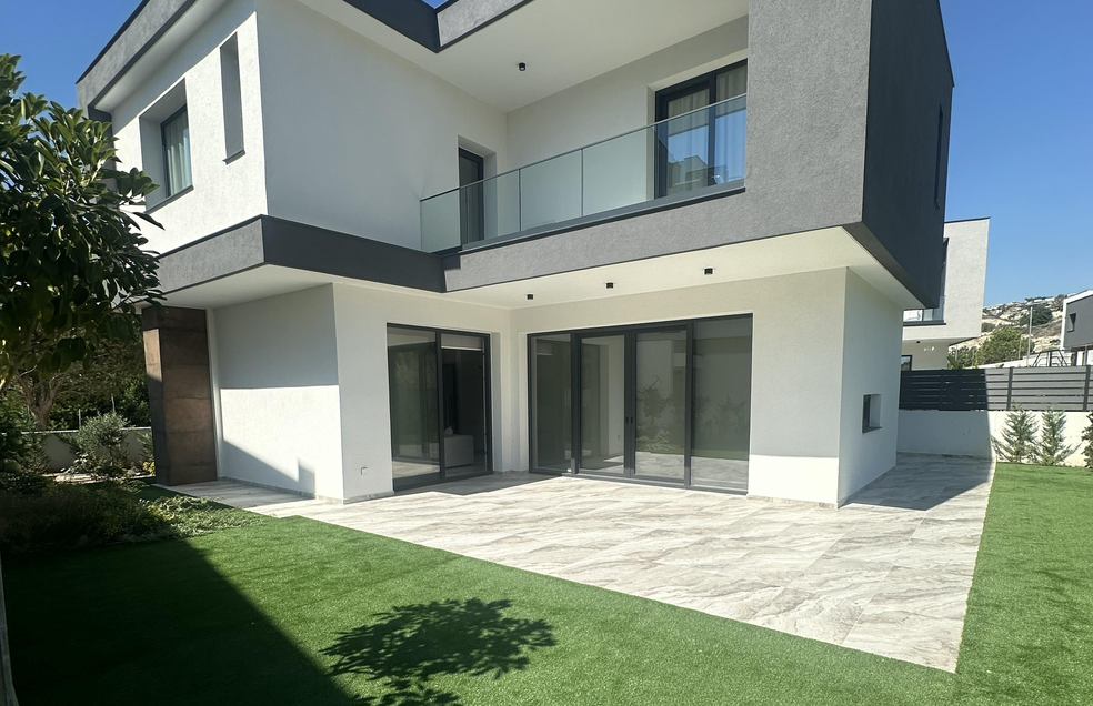 - Image 1